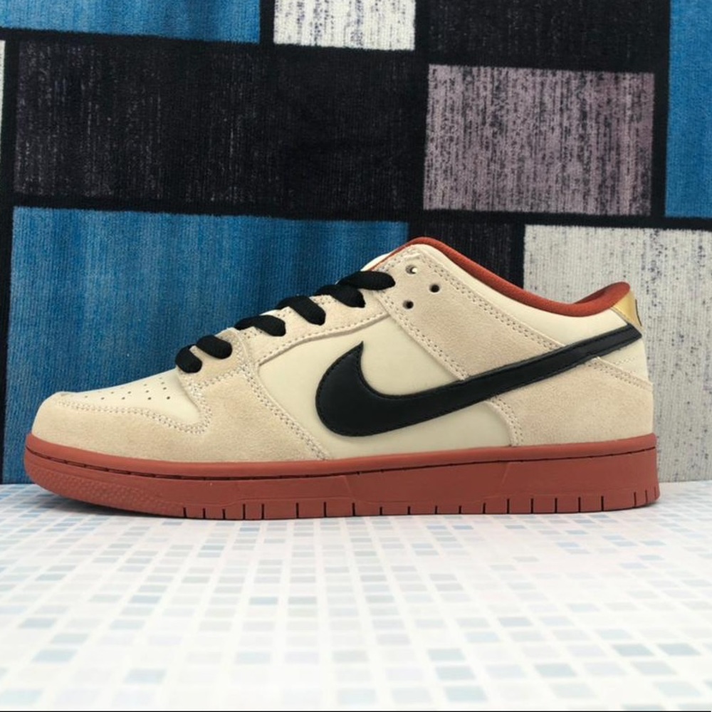 Nike SB Hennessy